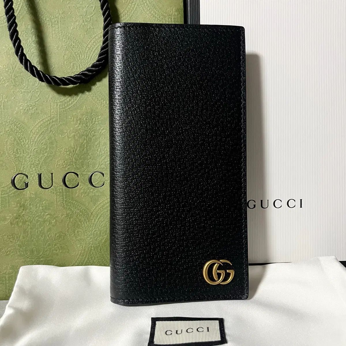 新品 グッチ マーモント 長財布 54,488円