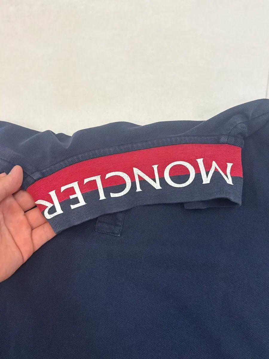 当日発送/百貨店購入 L モンクレール ワッペン カラーTシャツ