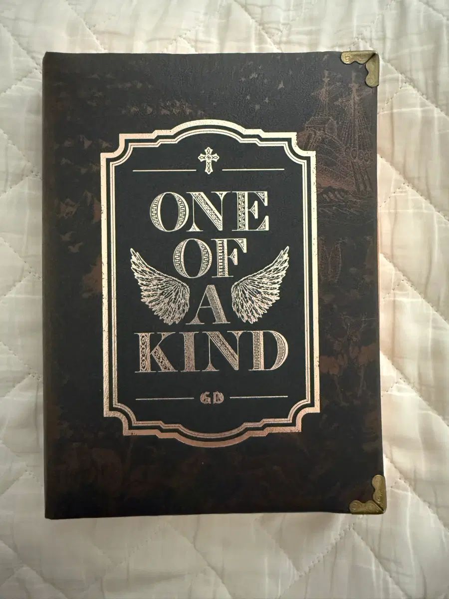 フルセット G-DRAGON（ジードラゴン） one of a kind アルバム 出品 8,867円