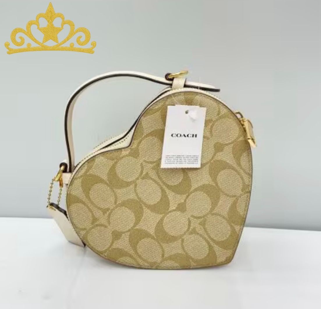 COACH シグネチャー ハート型クロスボディ 2way ショルダーバッグ レディース コーチ