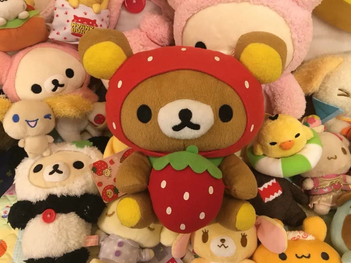 リラック 딸기 ぬいぐるみ