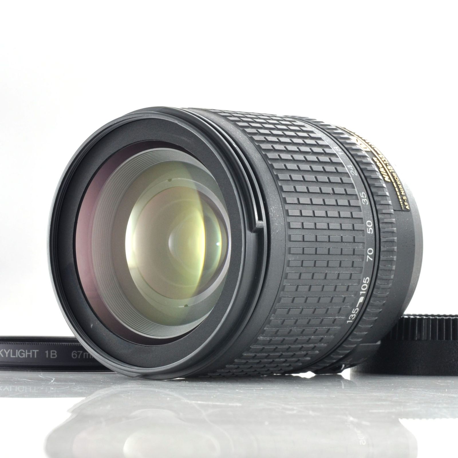 【ニコン】Nikon AF-S DX NIKKOR 18-135mm F3.5-5.6 G ED #P383b 13,104円