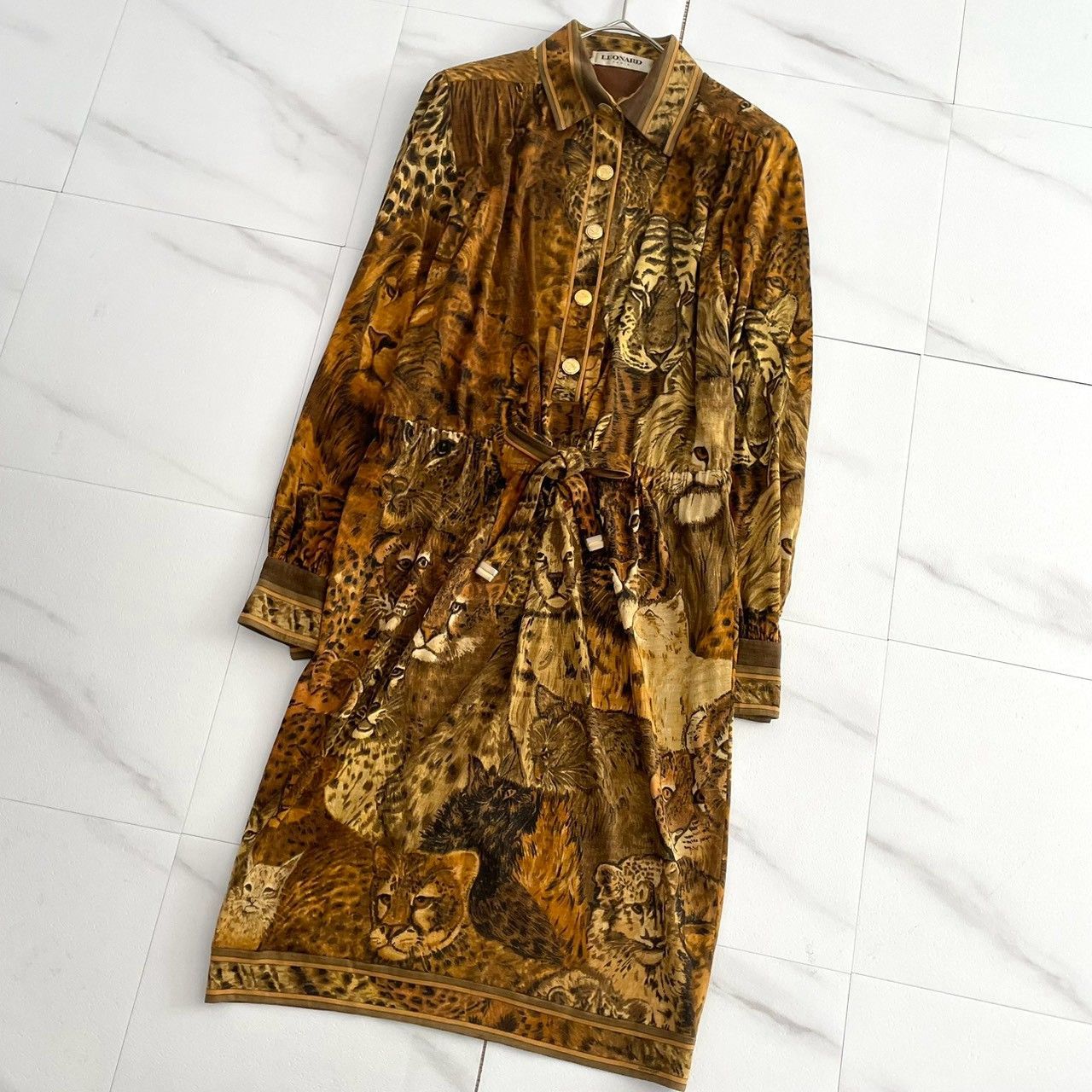 希少✨LEONARD レオナール アニマル柄シャツワンピース レオパード ヒョウ柄 豹　ロング マキシ 長袖 トリム