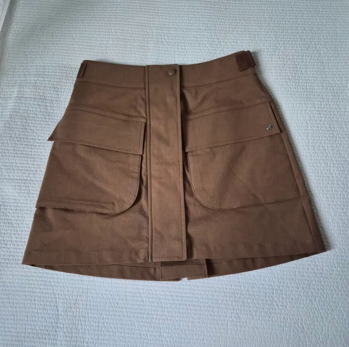 G FORE(ジーフォア) キャメルカーゴ スカート 67 (正規品)