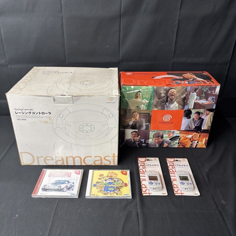 1384◇ゲーム機 ドリームキャスト 本体 HKT-3000 レーシングコントローラー HKT-7400 SEGA 対応ソフト2枚 ビジュアルメモリ2個付き 箱入り 6点まとめ 動作確認済み