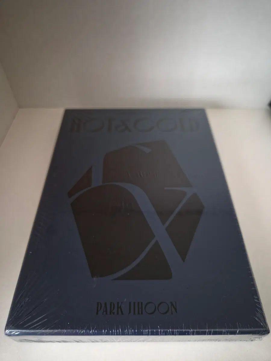 パク・ジフン(PARK JIHOON) ミニ 5集 HOT&COLD 青 バージョン 未開封 出品