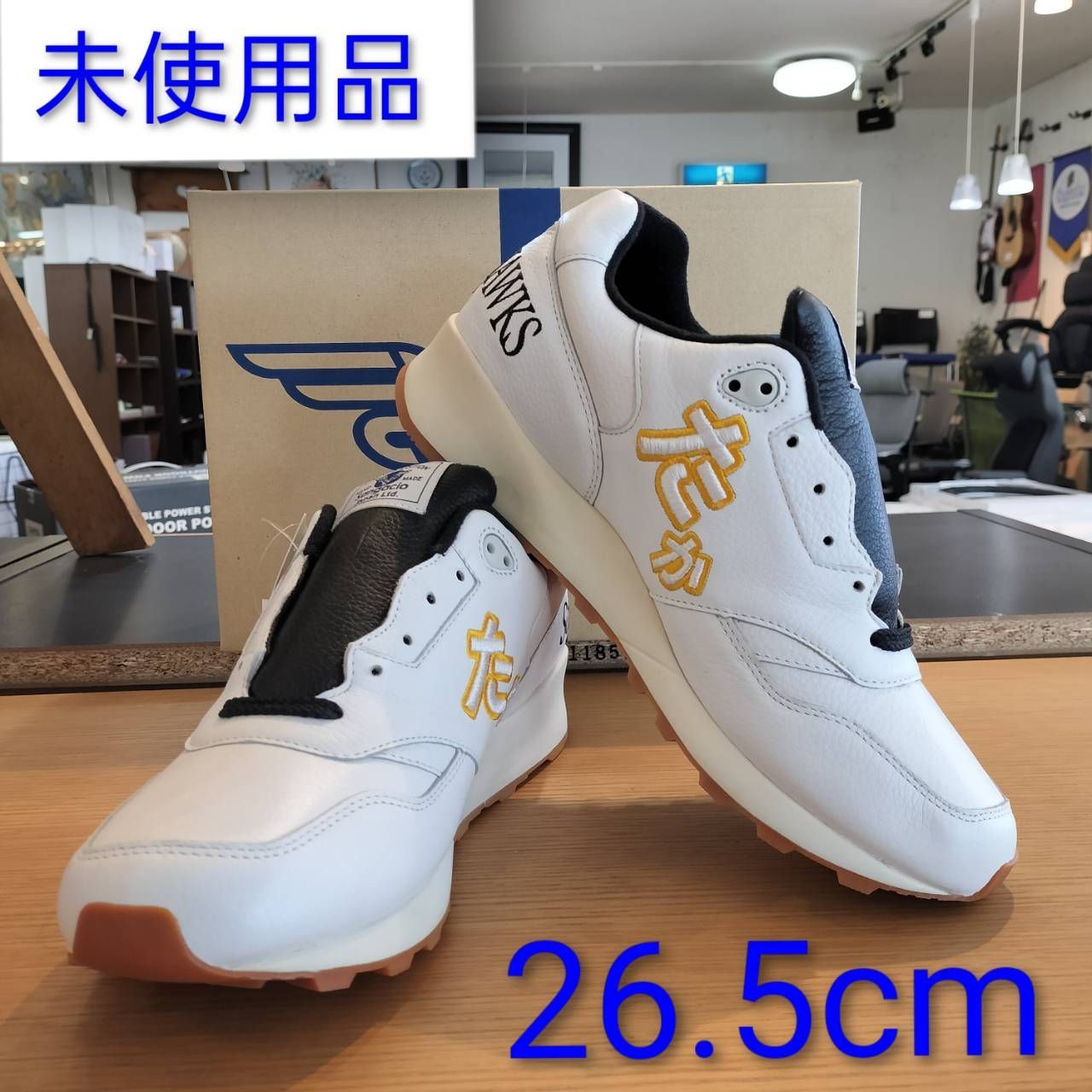 未使用品　SANGACIO　サンガッチョ　ソフトバンクホークス　コラボ当選品　US8.5　26.5cm　▼ 8,880円