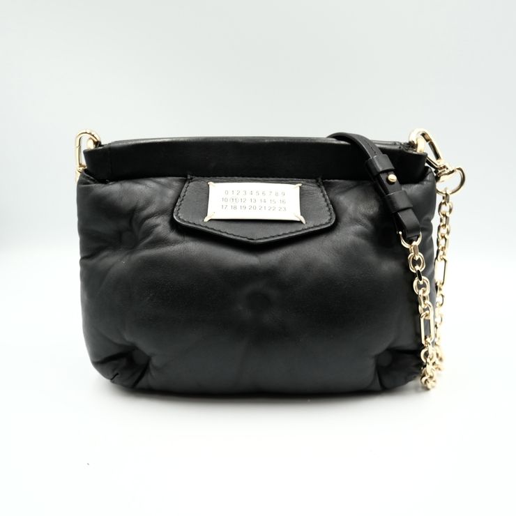 Maison Margiela（メゾンマルジェラ）グラムスラム チェーンショルダーバッグ ブラック レザー ゴールド金具 レディース S56WF0153 PR818【中古】