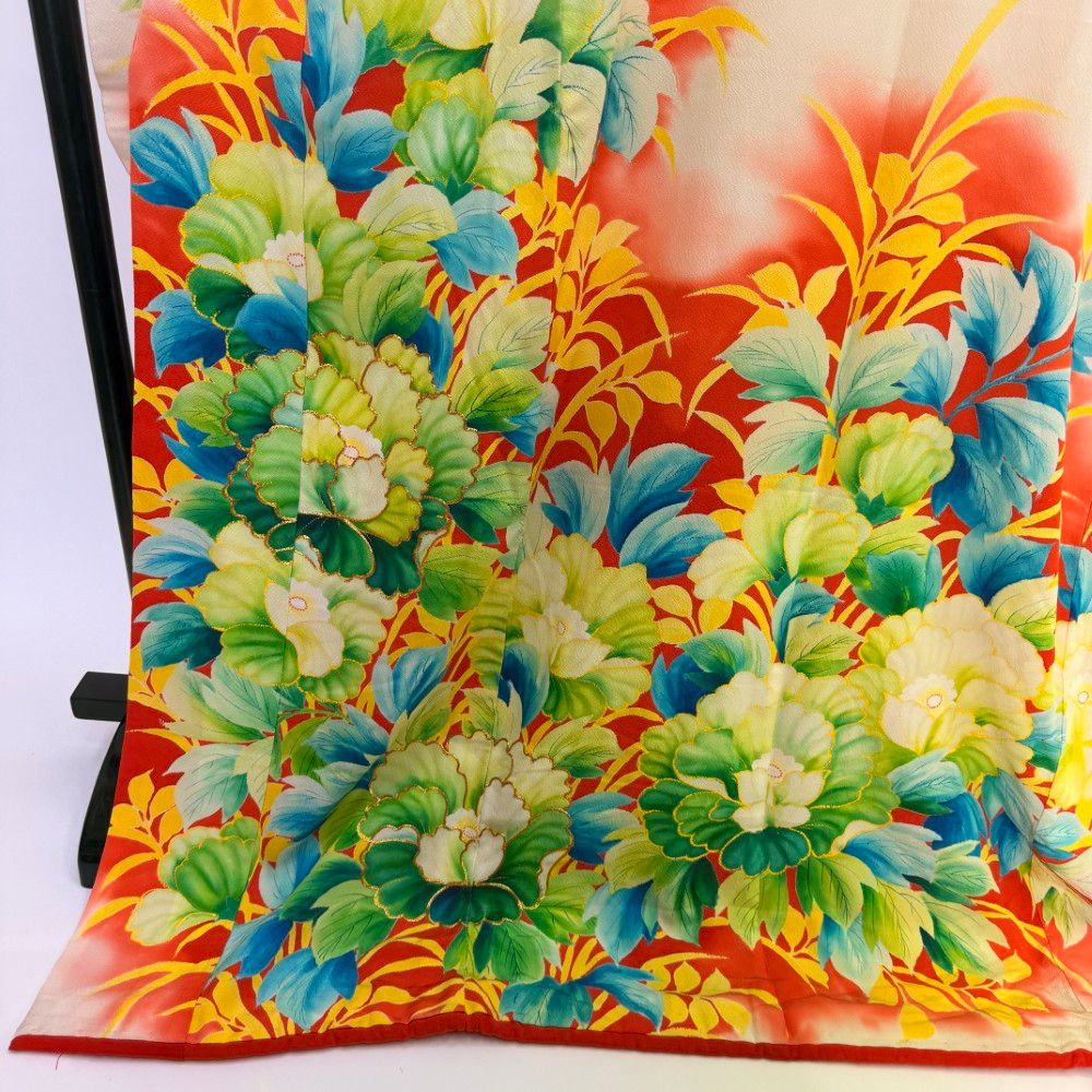 本振袖 引き振袖 白 正絹 花柄 古典 刺繍 結婚式 裄64.5cm 身丈187cm 花嫁衣装 Mサイズ 6283