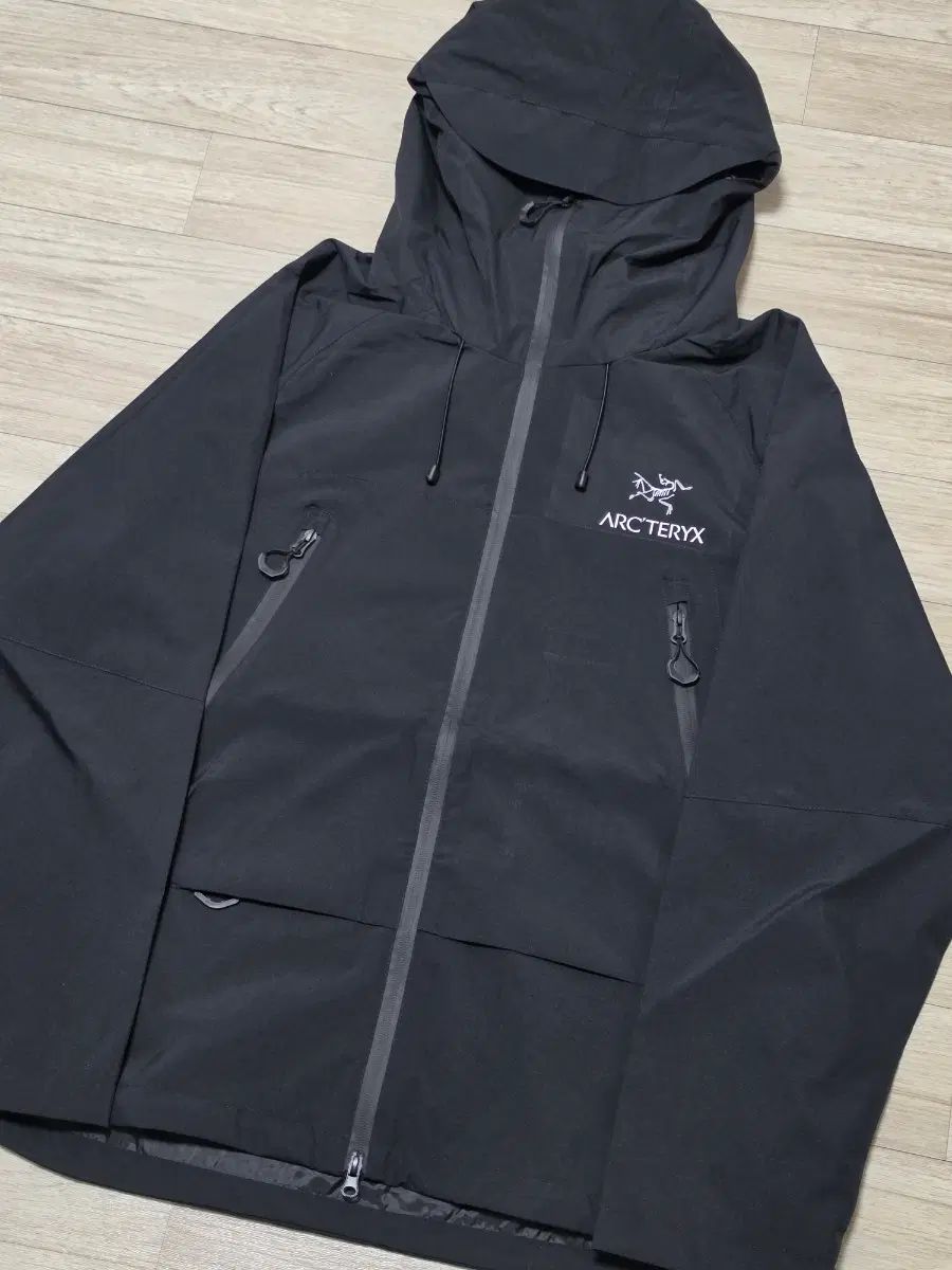 (新品) ARC'TERYX アークテリクス GORE-TEX ゴアテックス ウィンドブレーカー ブラック 2XL