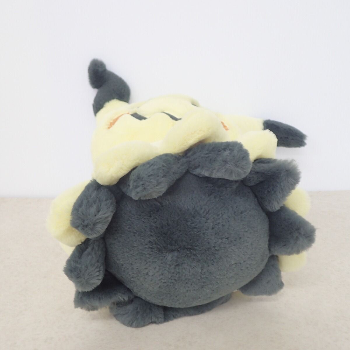 ポケモンセンター ふわふわ抱きぬいぐるみ ミミッキュ 紙タグ無