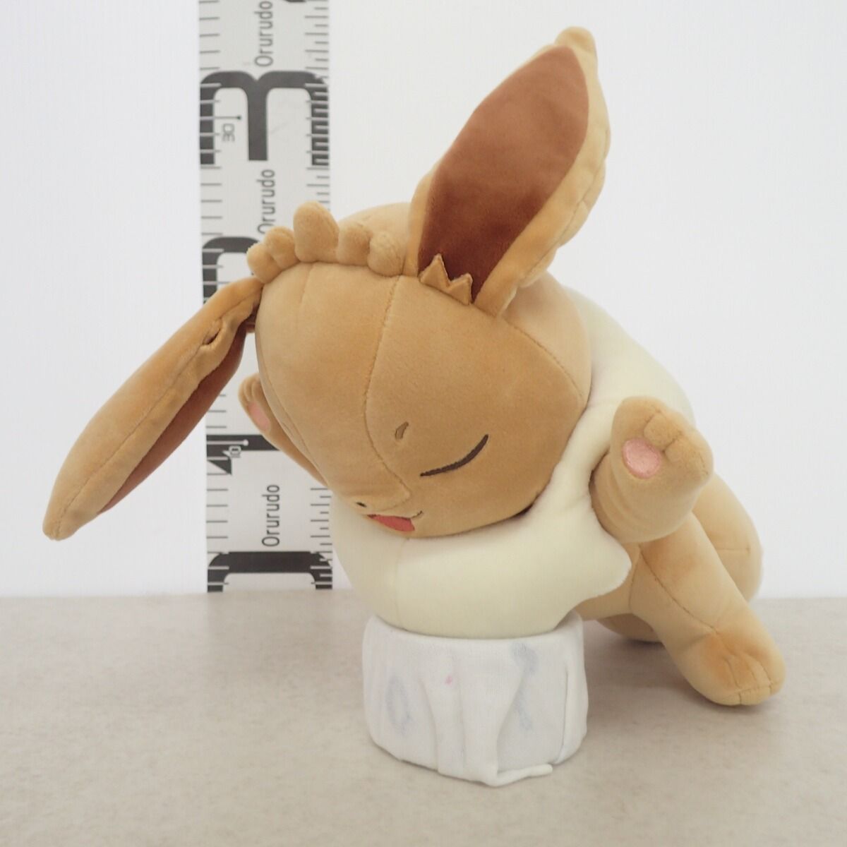 Pokémon Sleep mocchiri Eevee plush from Pokémon Center Japan, listed second-hand on Mercari
