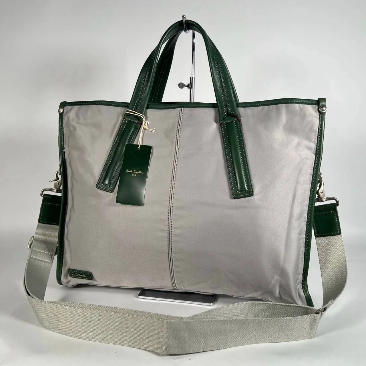 B-292 未使用・保管品 Paul Smith ポールスミス ブリーフケース ショルダーバッグ 2WAY グレー ナイロン フリーン レザー タグ付 A4 収納 ビジネス 通勤 通学 2260005021495-18