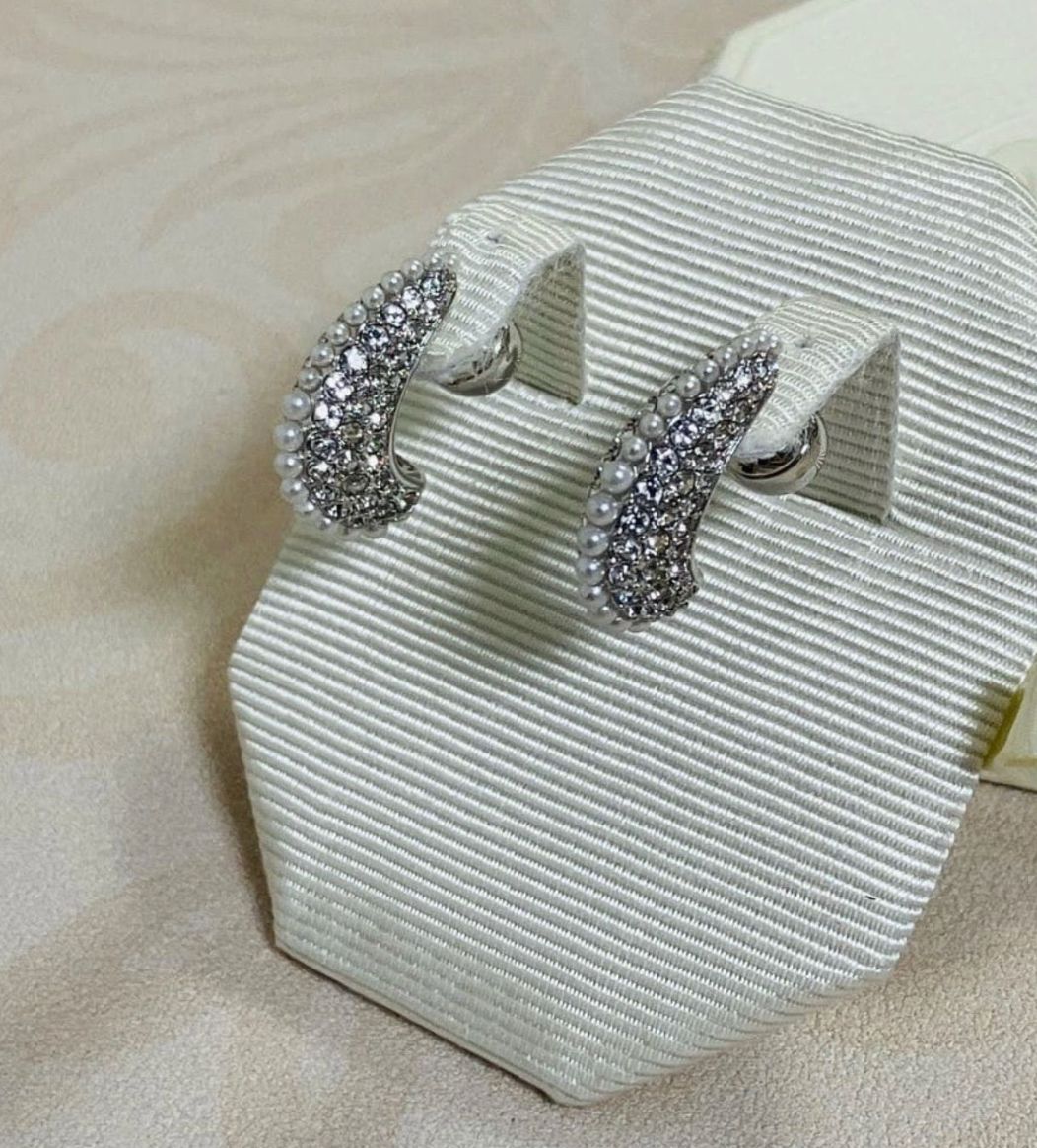 特売バーゲン】新品 スワロフスキー Swarovski Sublima ドロップピアス