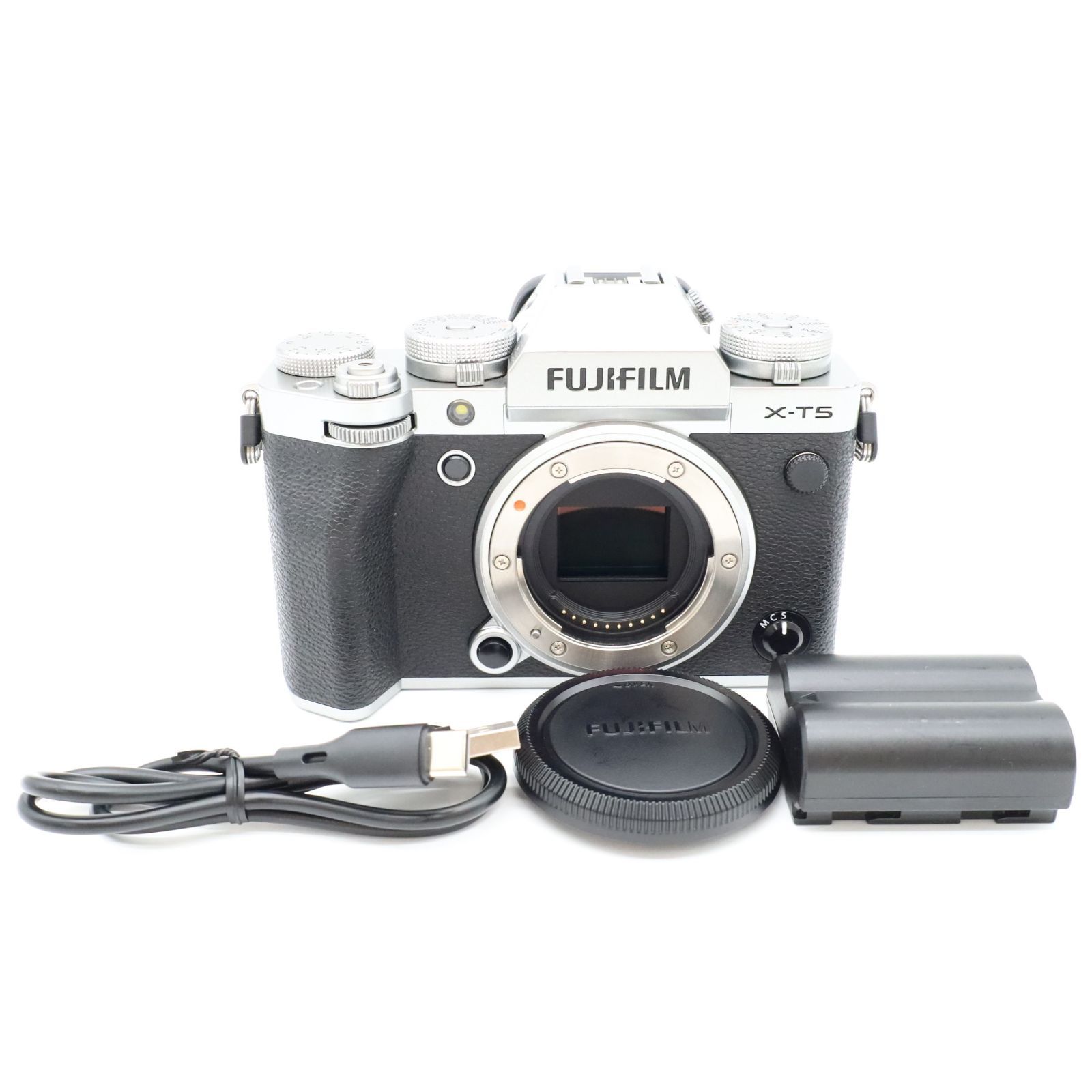 シャッター回数1,986回!FUJIFILM X-T5 ボディ シルバー デジカメ 動作確認済み 富士フイルム ミラーレス一眼 #96005