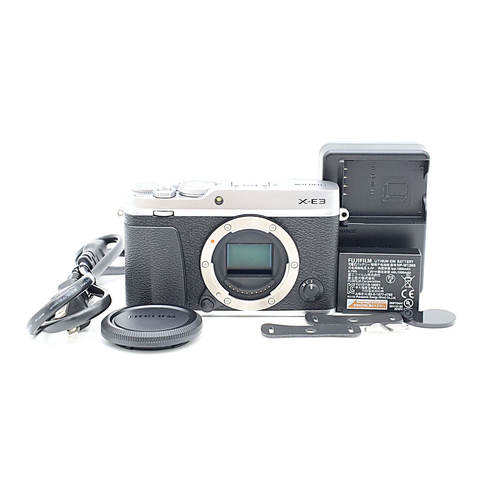 シャッター回数618回！FUJIFILM X-E3 ボディ シルバー デジカメ 動作