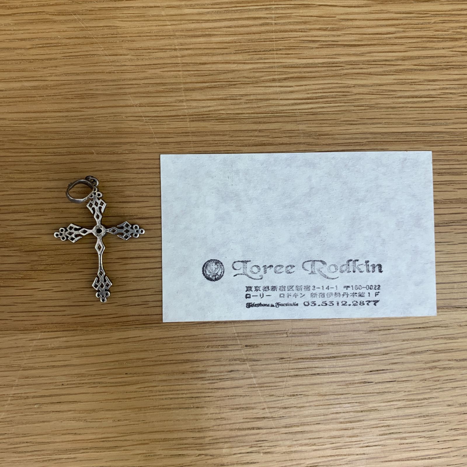 美品 ローリーロドキン ペンダントトップ アンティークリーフクロス SV925 ローリーロドキン スモールエンジェルクロス ペンダントトップ SV925