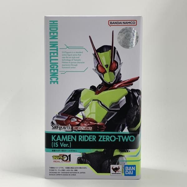 【中古】未開封)S.H.Figuarts 仮面ライダーゼロツー (イズVer.)[10]