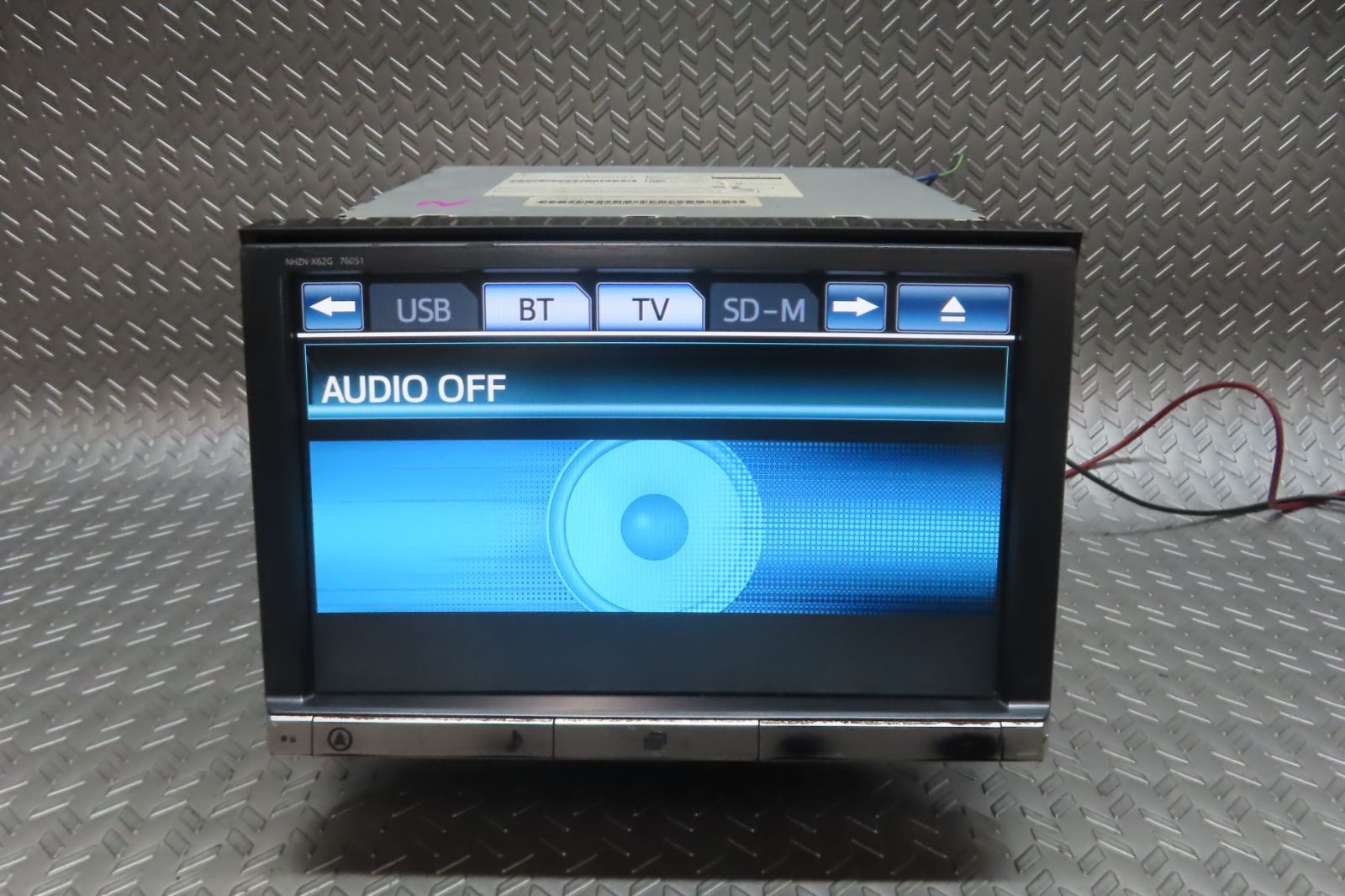 タッチパネル正常/完動品保証付★W7347/トヨタ純正　HDDナビ　NHZN-X62G　TV地デジフルセグ内蔵　Bluetooth内蔵　TV視聴OK　本体のみ 15,750円