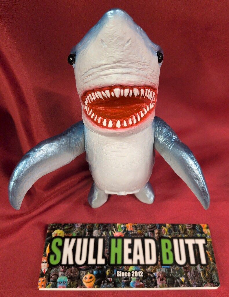 SKULL HEAD BUTT マーミット Loveshark グレー成型/メタ水色/白