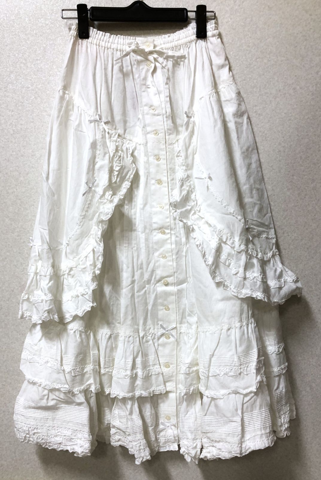 D1071 ピンクハウス フリルティアード ロングスカート ホワイト タグ付き 266825270 21,900円