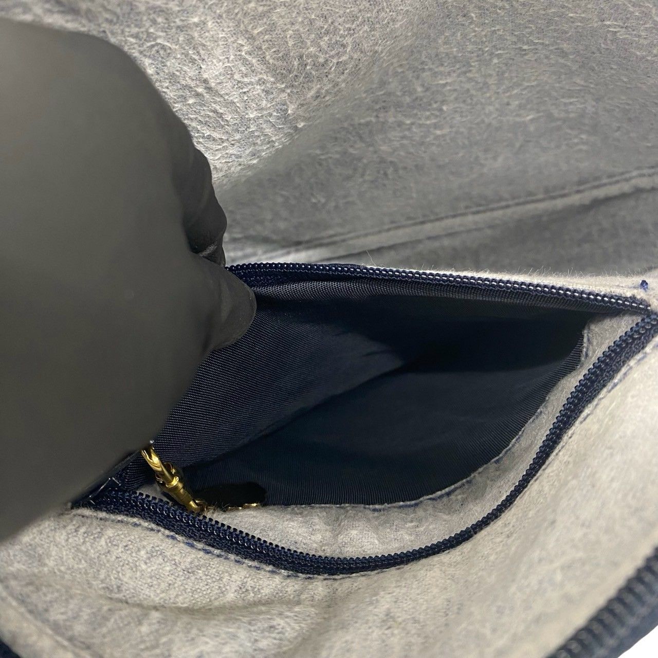 極 美品 GUCCI グッチ オールドグッチ マイクロGG ロゴ 柄 金具 レザー