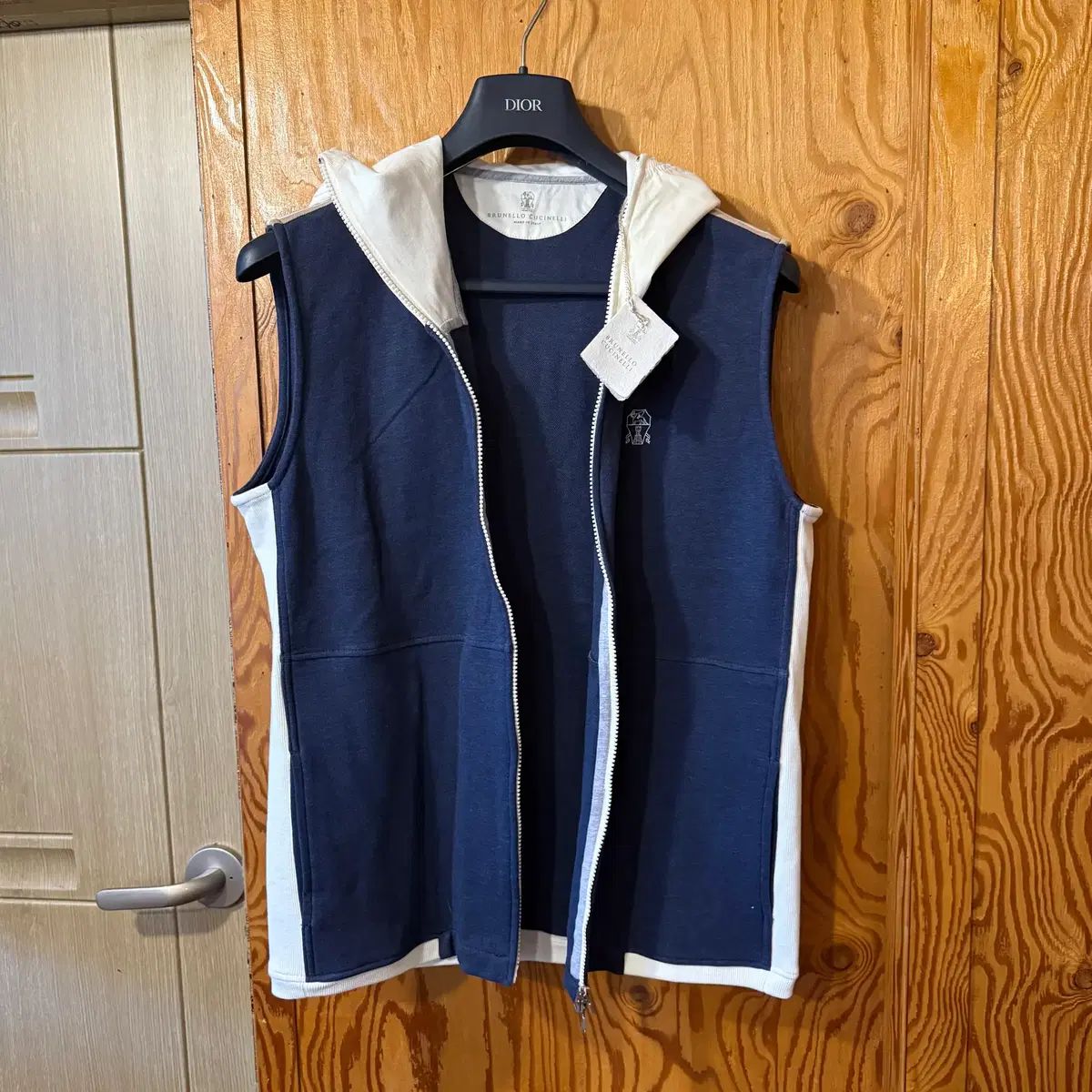 ブルネロクチネリ(BRUNELLO CUCINELLI) ダウン ベスト(ベスト) 新品
