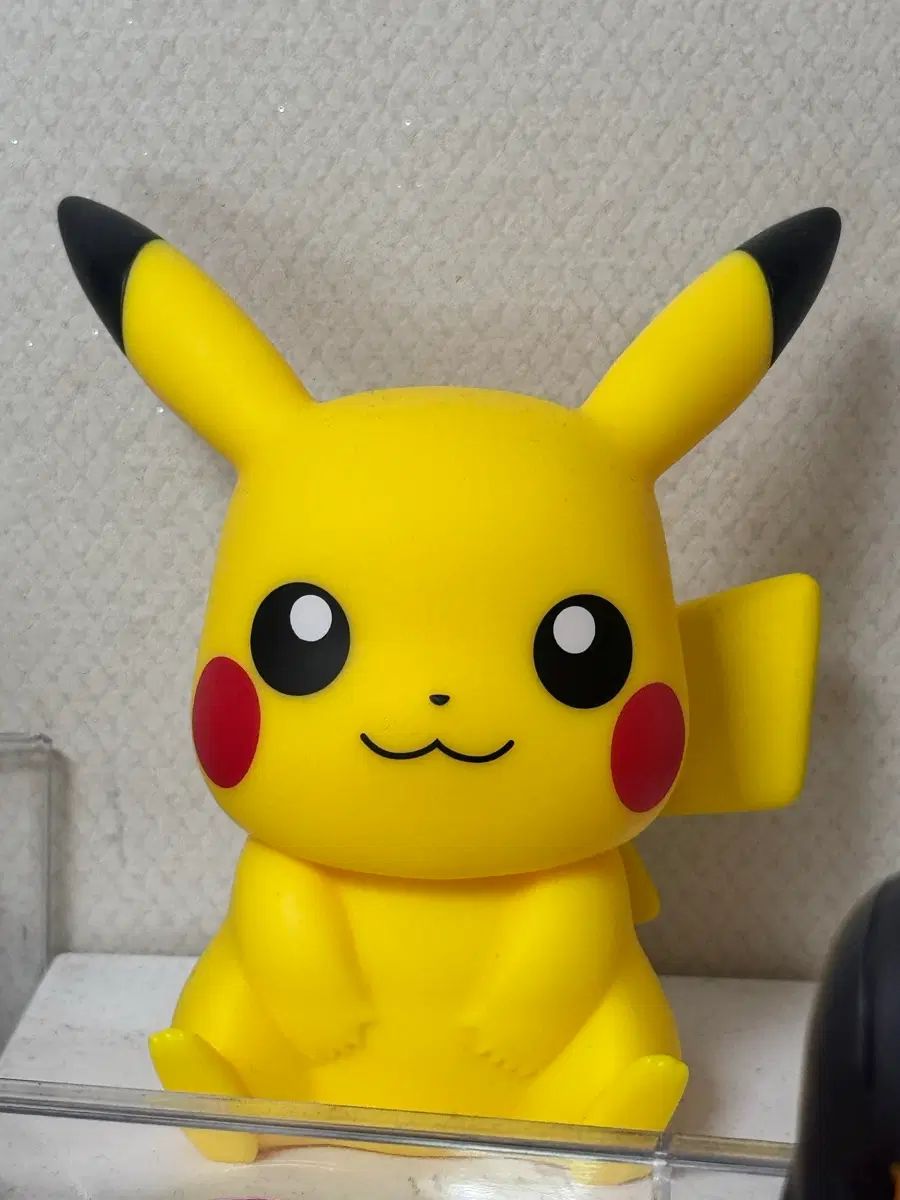 ポケットモンスター ピカチュウ 룩업 フィギュア