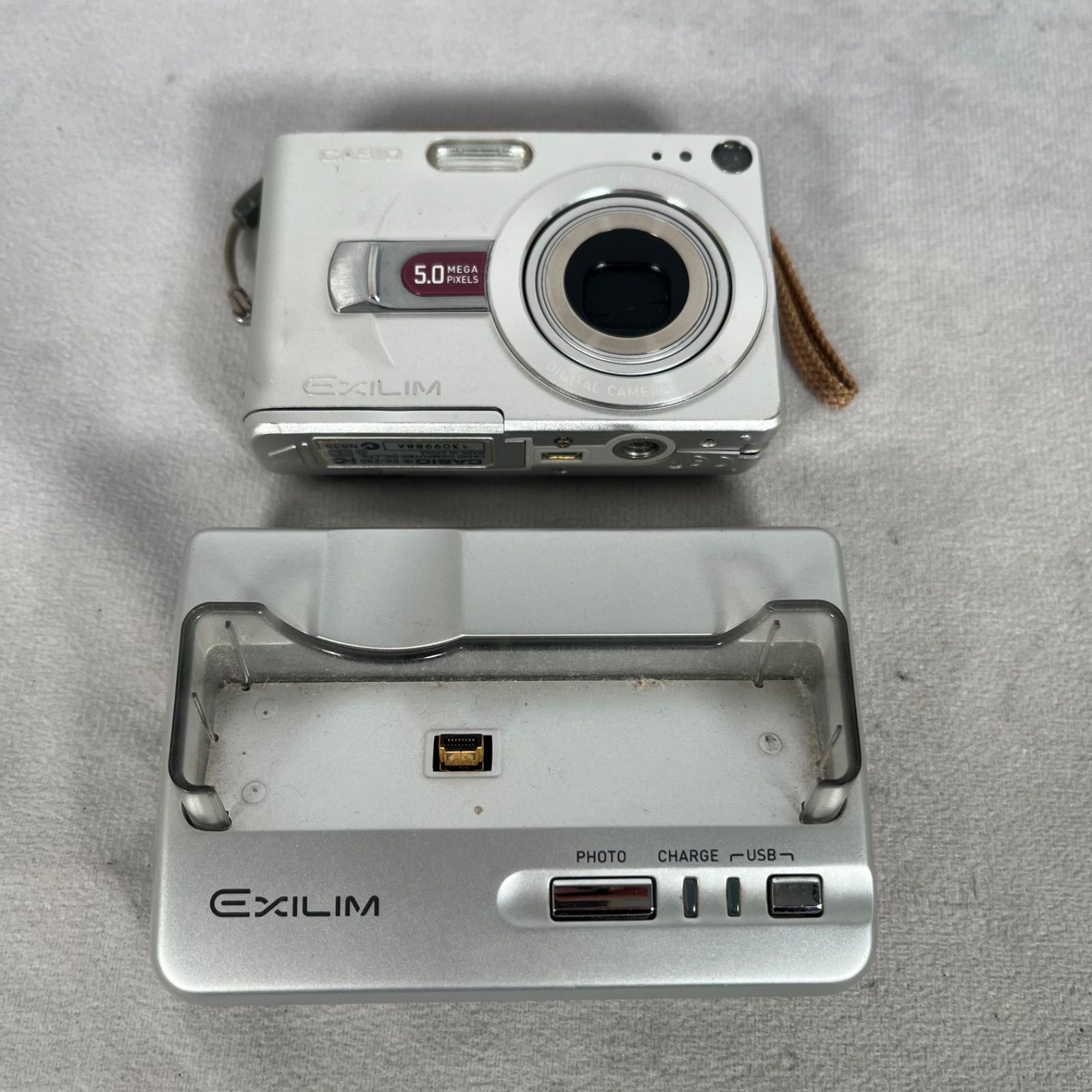管2607-412】CASIO カシオ EXILIM ZOOM EX-Z50 シルバー コンパクト