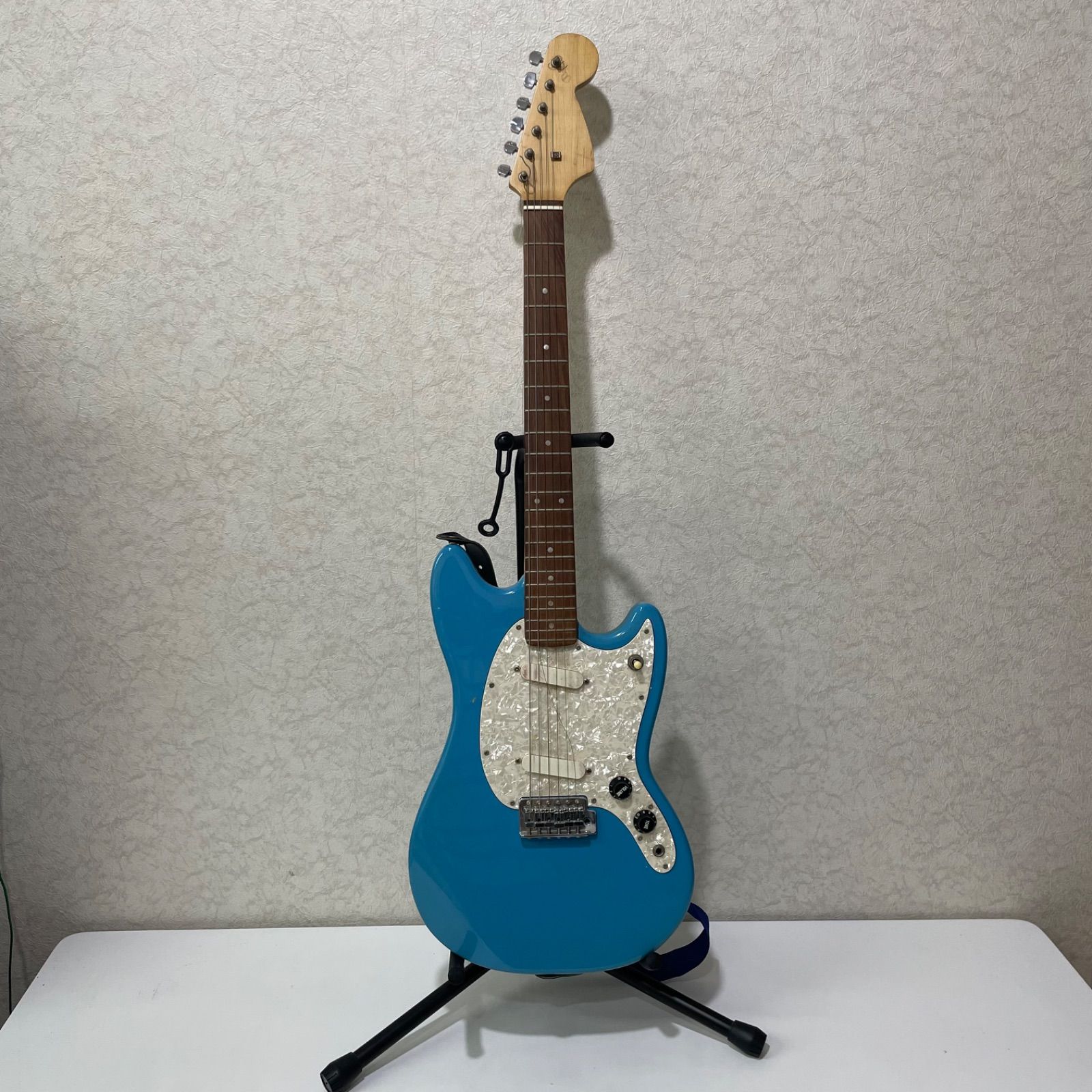 メーカー不明 エレキギター ムスタング ギター ジャンク品 - メルカリ