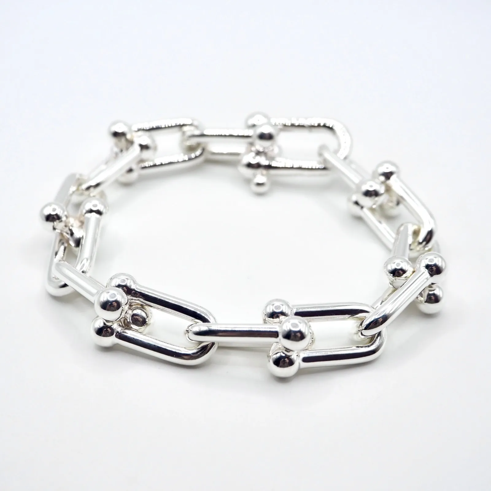 現行品】Tiffany&Co. ハードウェア ラージリンク ブレスレット 14コマ