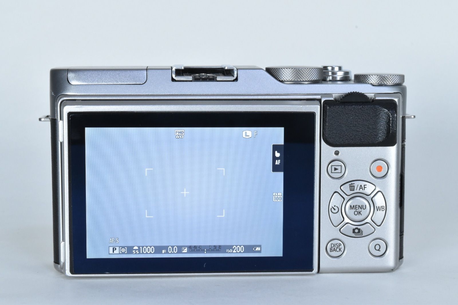 Fujifilm XA-3 ミラーレスデジタルカメラ　シルバー