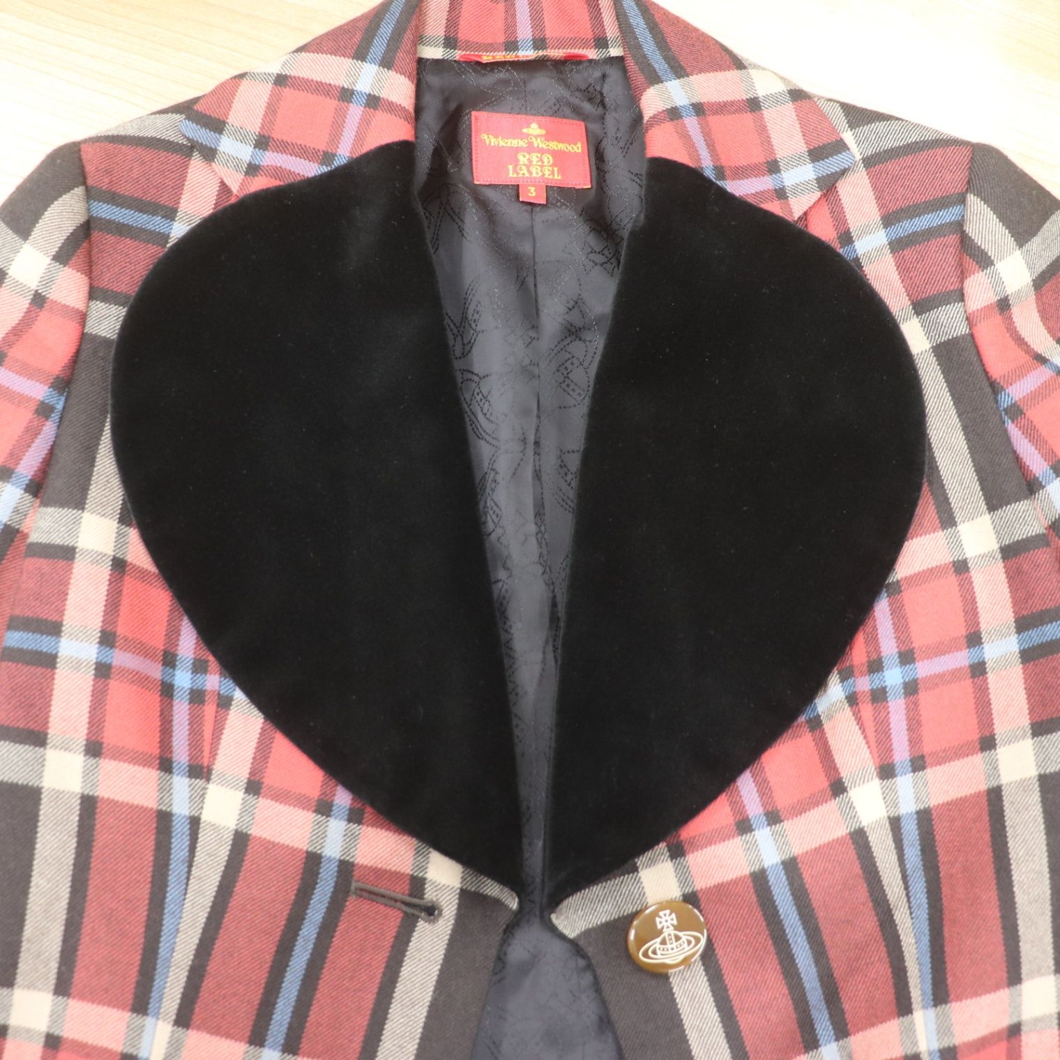 ITZHOHKNQV7S Vivienne Westwood ヴィヴィアンウエストウッド Red