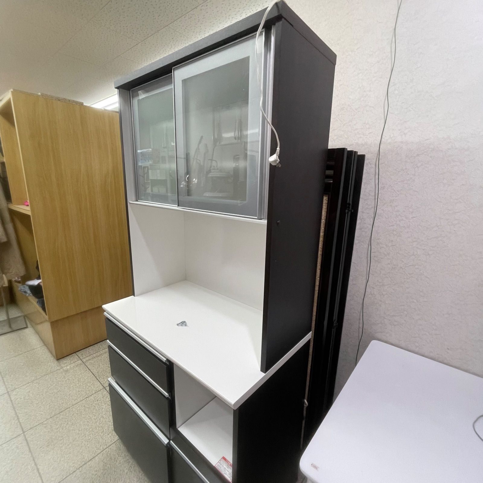 カップボード 大阪引取or直配送 レジューム幅90 ニトリ 食器棚 引取 カップボード 大阪引取or直配送 レジューム幅90 ニトリ 食器棚 引取