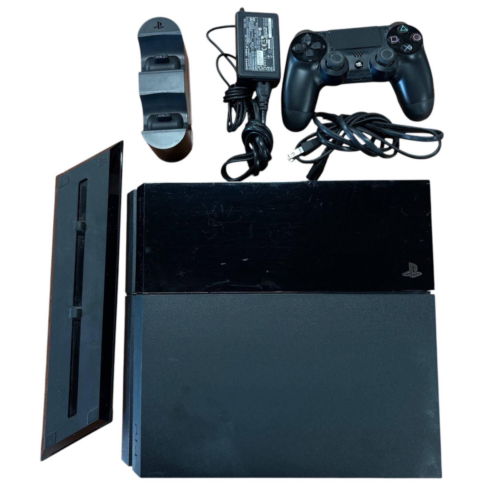 【美品】PlayStation 4 PS4 本体 コントローラー 充電スタンド 付属品セット SONY プレイステーション4 16,100円
