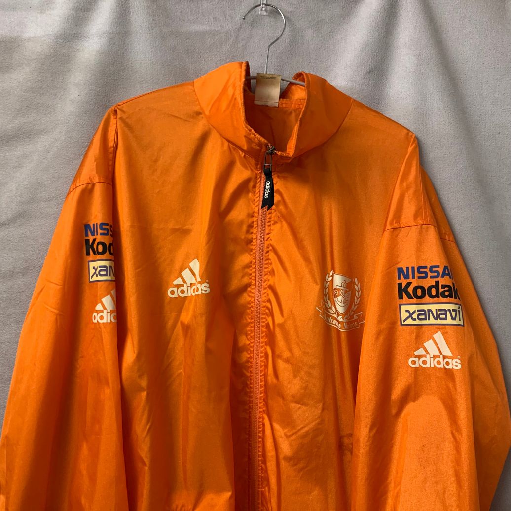入手困難▲アディダス 横浜マリノス デサント製 90s トラックジャケット L adidas 横浜マリノス スタッフ ナイロン コート 90`s デサント Xl