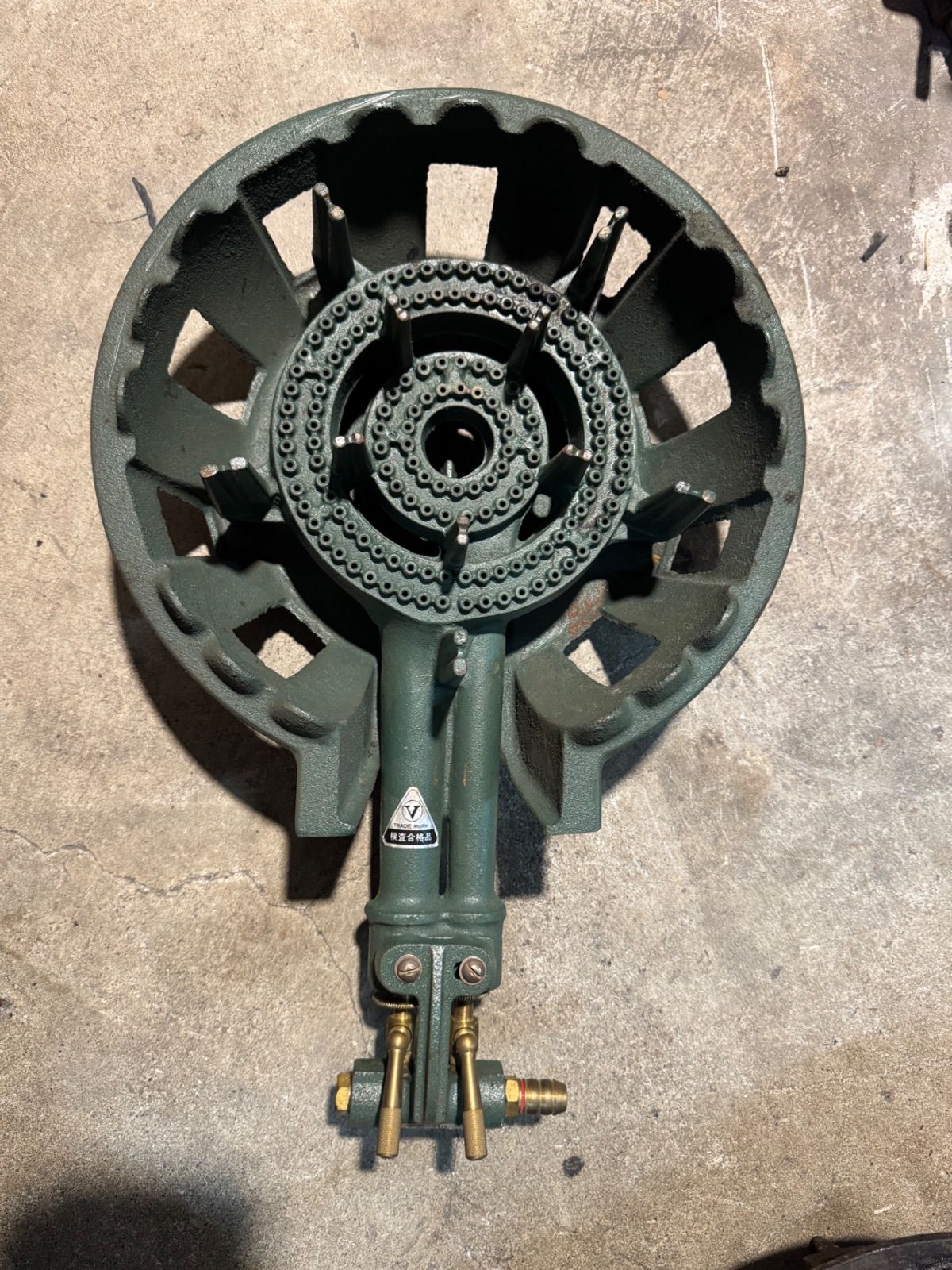 タチバナ製作所 TS-210 (12A 13A用) 業務用鋳物コンロ 10,500円