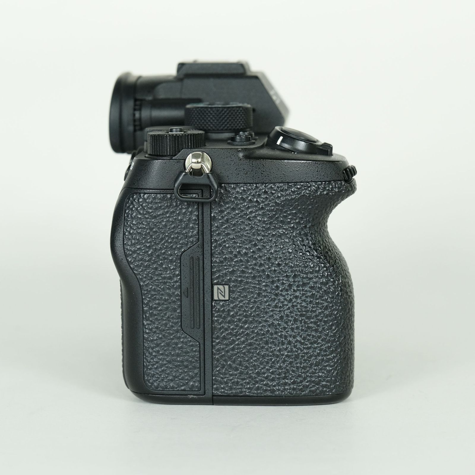 【美品】SONY α7R IV ボディシャッター数 3,387回 良品 | シャッター数44,621回] SONY α7RIV ボディ ILCE-7RM4A 【後期