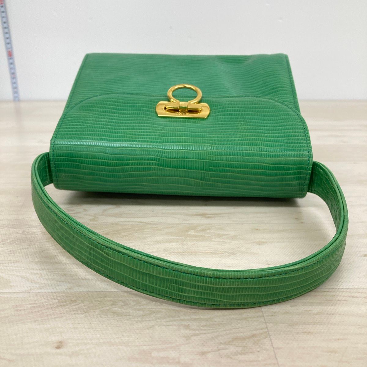 美品 WAKO 銀座和光 ハンドバッグ グリーン リザード型押し ゴールド