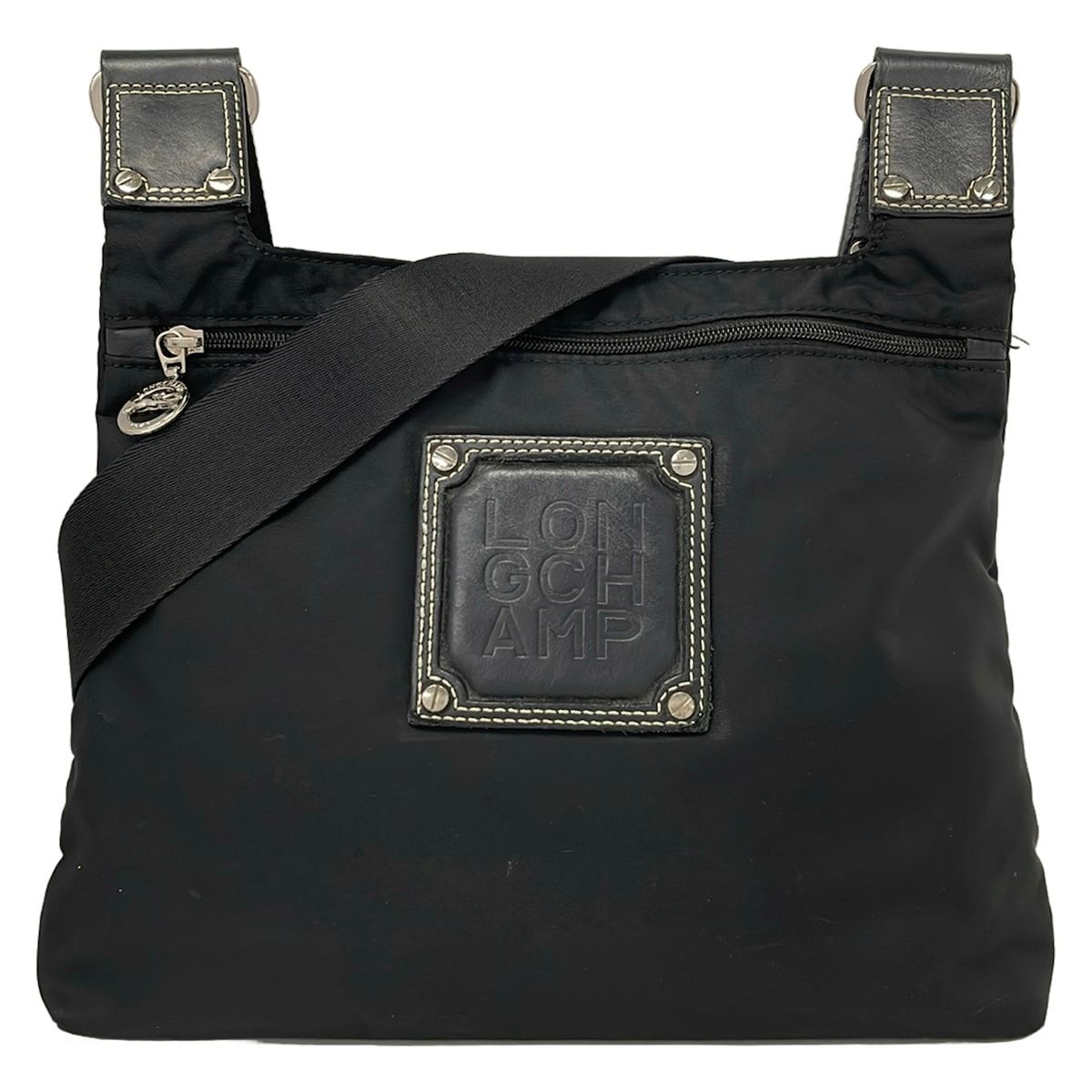 LONGCHAMP(ロンシャン) ショルダーバッグ美品 - 黒 斜めがけ レザー