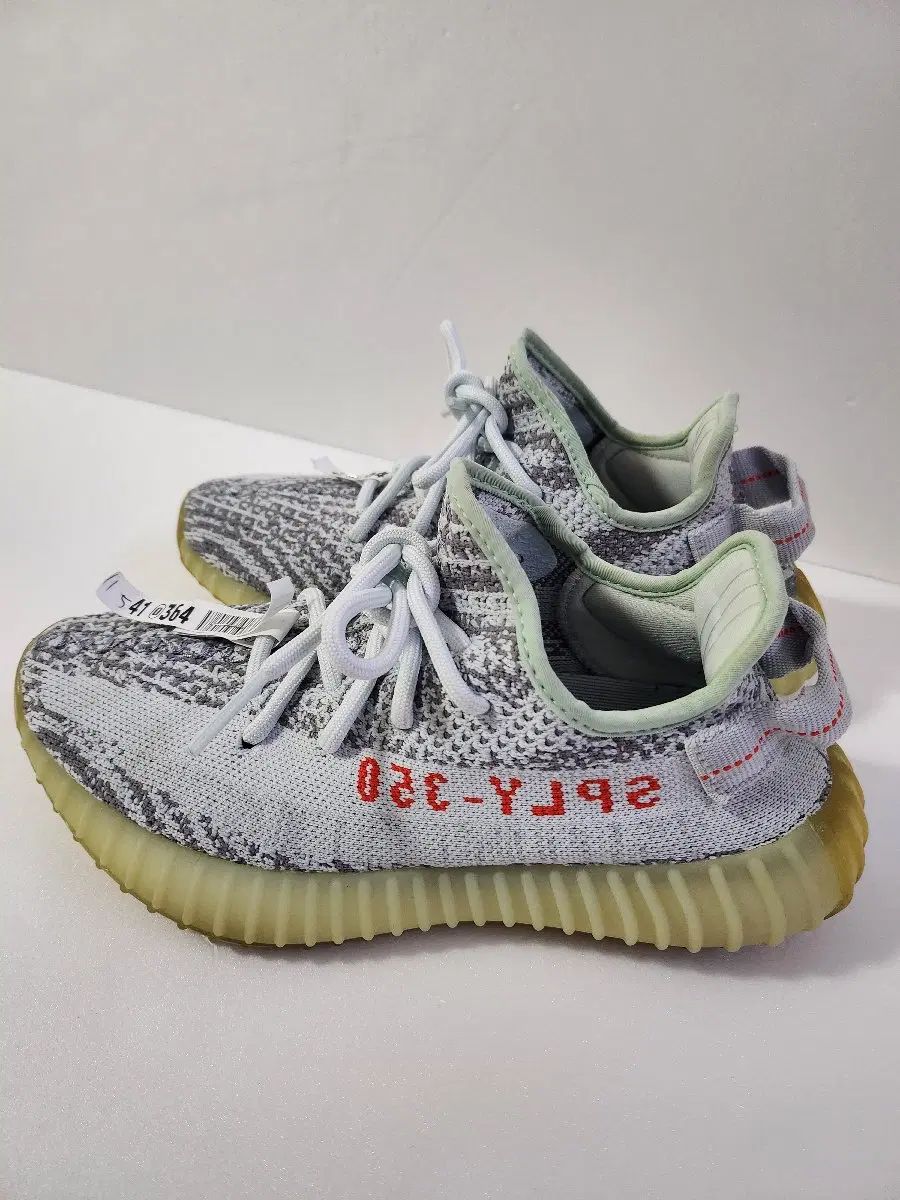 225 adidas アディダス YEEZY BOOST 350 V2 ブルー ティント