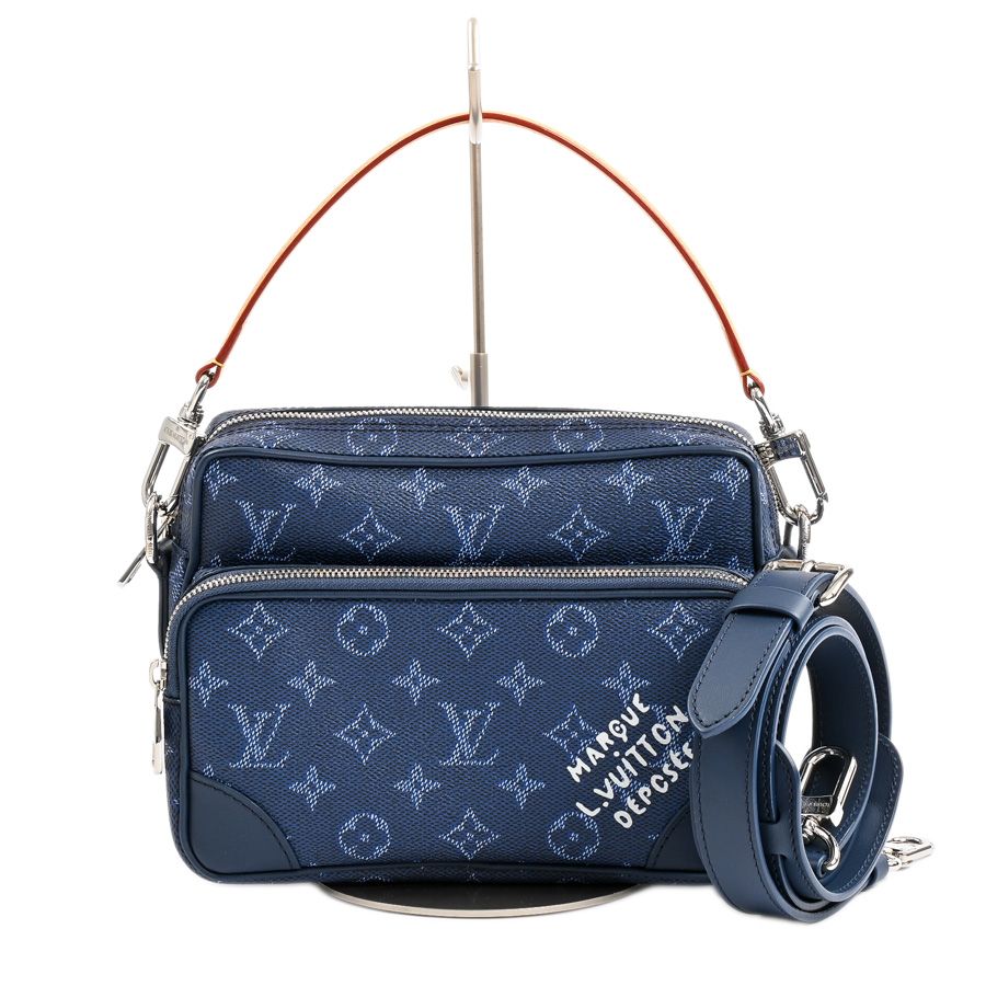 LOUIS VUITTON ルイヴィトン ショルダーバッグ ナイル M26823