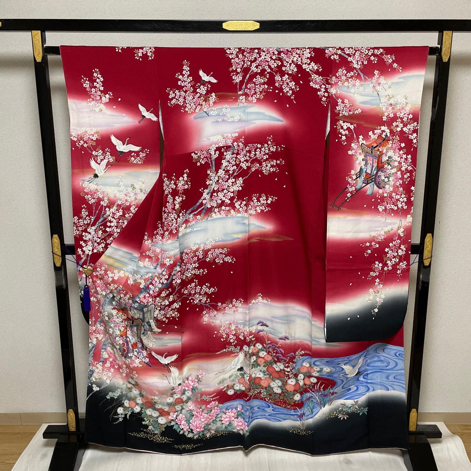 振袖 御所車 枝振りの桜 鶴に美しい花模様 着物 正絹 X-7120 9,936円
