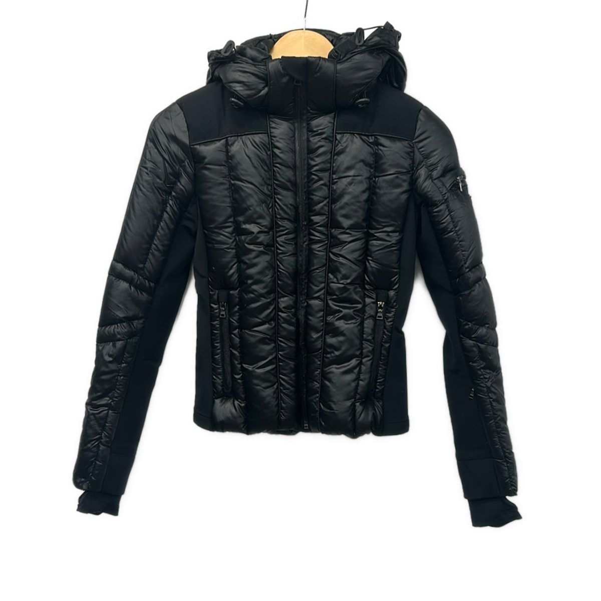PRADA SPORT(プラダスポーツ) ダウンジャケット サイズ38 S レディース 290179 黒 長袖/ジップアップ/フード着脱可/冬 13,452円