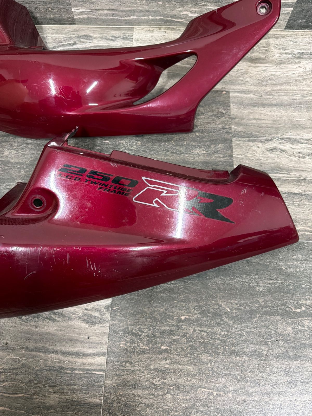 ホンダ CBR250RR MC22 純正 左右 テールカウル KAZ-L KAZ-R (2388
