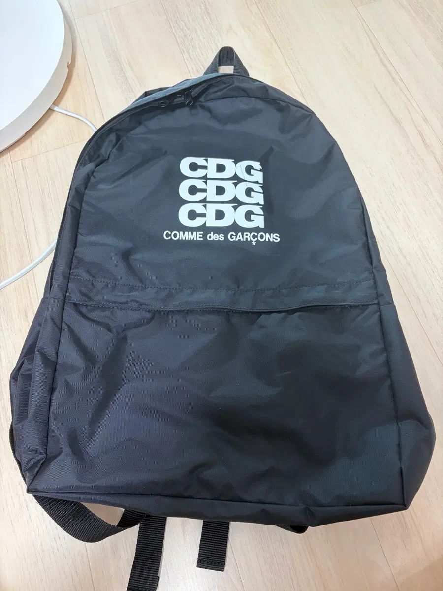 コム・デ・ギャルソン CDG バックパック 【公式通販】