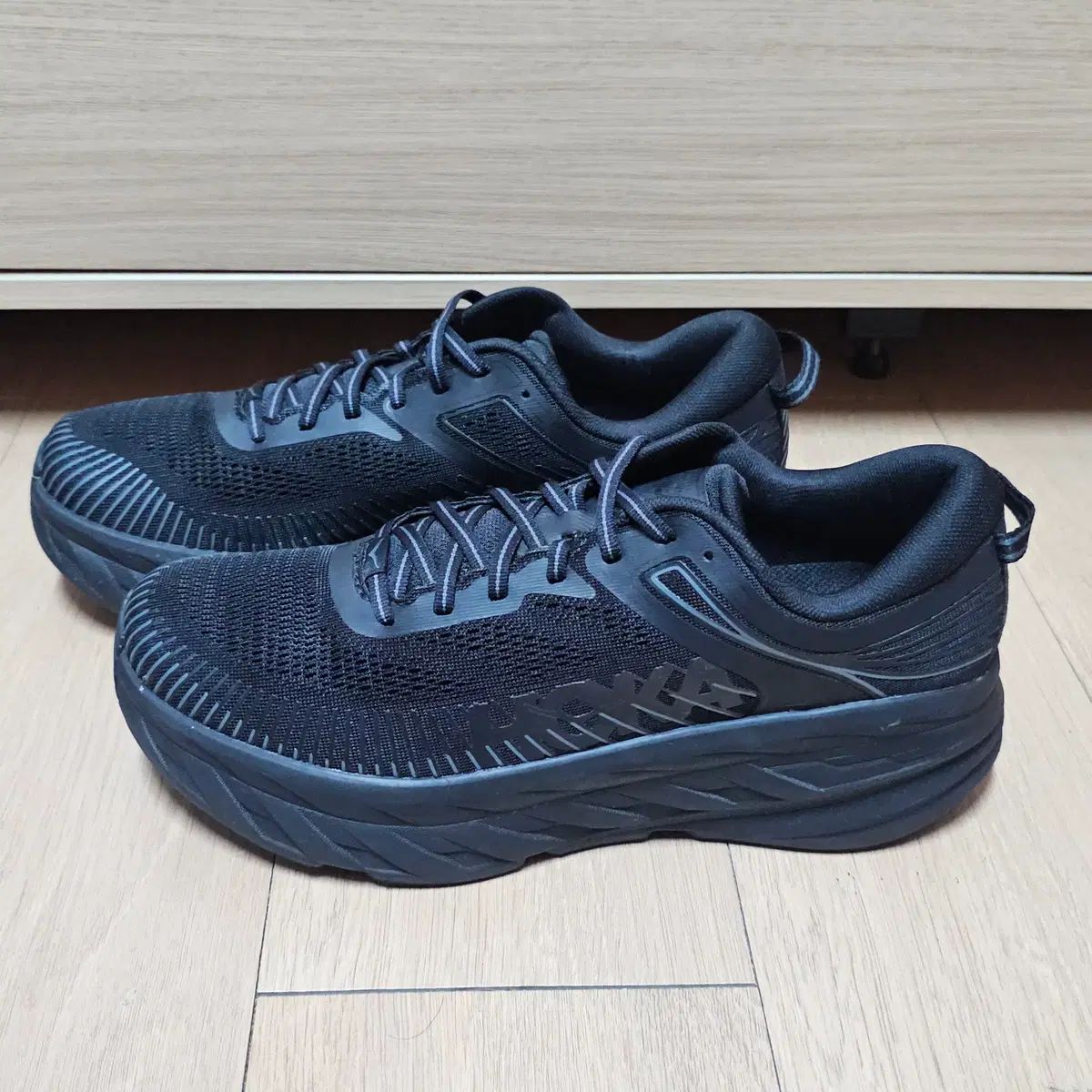 HOKA ONE ONE(ホカオネオネ) ボンダイ 7 オールブラック メンズ ランニングシューズ 280 10,860円