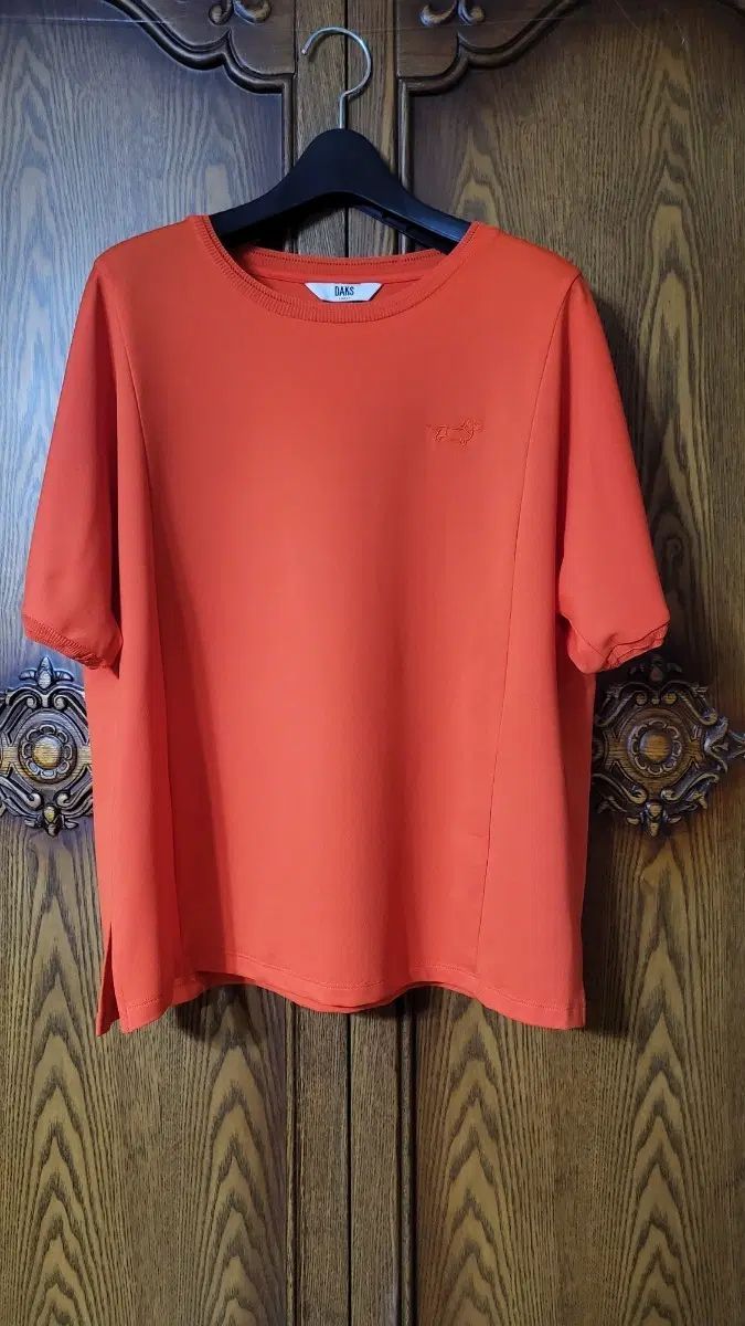 DAKS Tシャツ