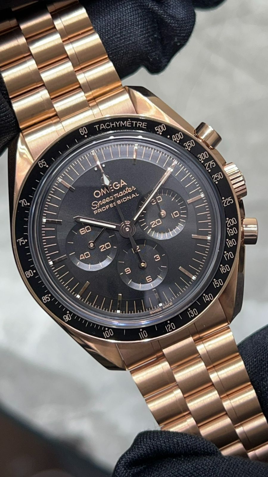 OMEGA オメガ スピードマスター 2022年11月印 中古美品 310.60.42.50.01.001