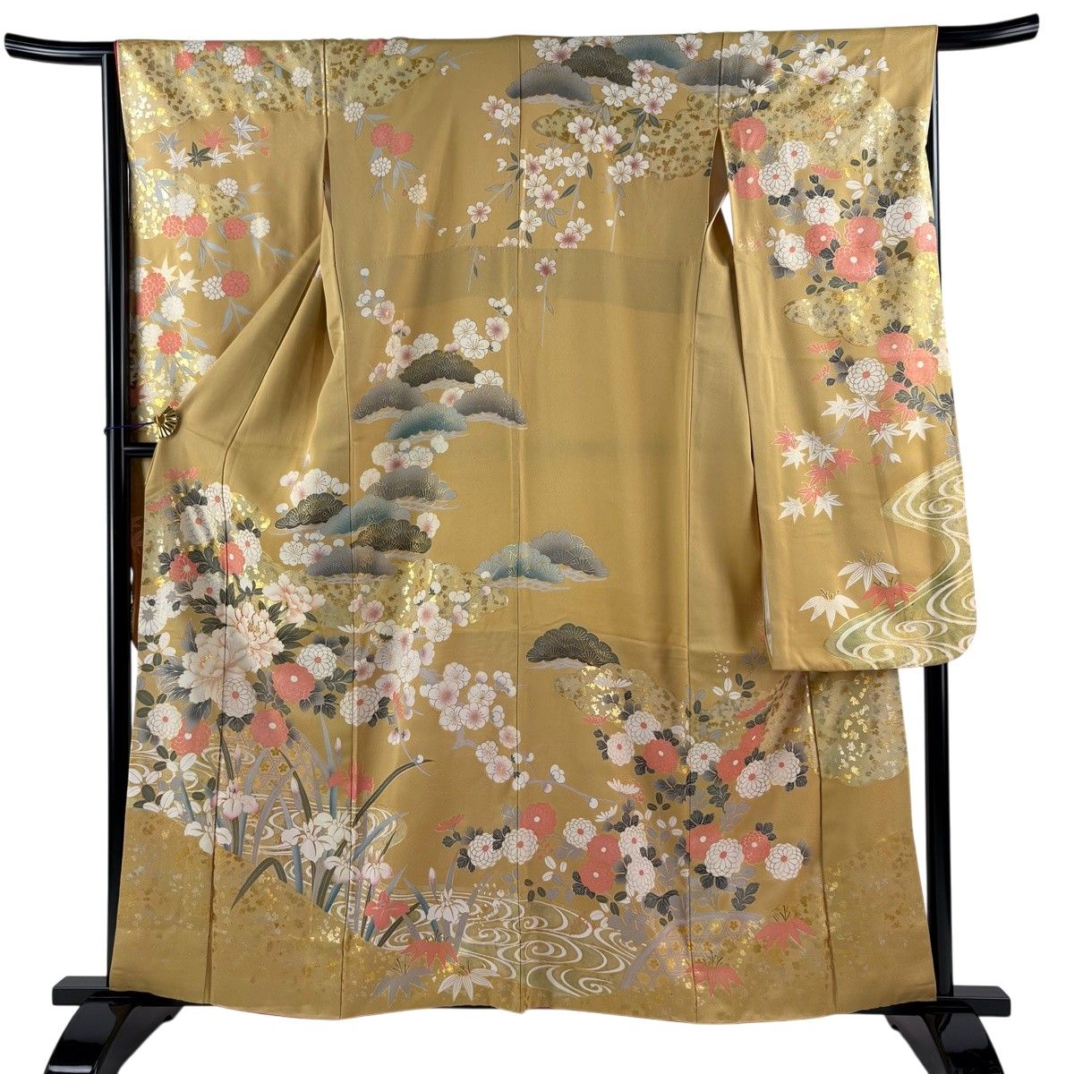 振袖 身丈159.5cm 裄丈65cm M 袷 牡丹 松竹梅 金糸 金銀彩 薄茶色 正絹 秀品 【中古】
